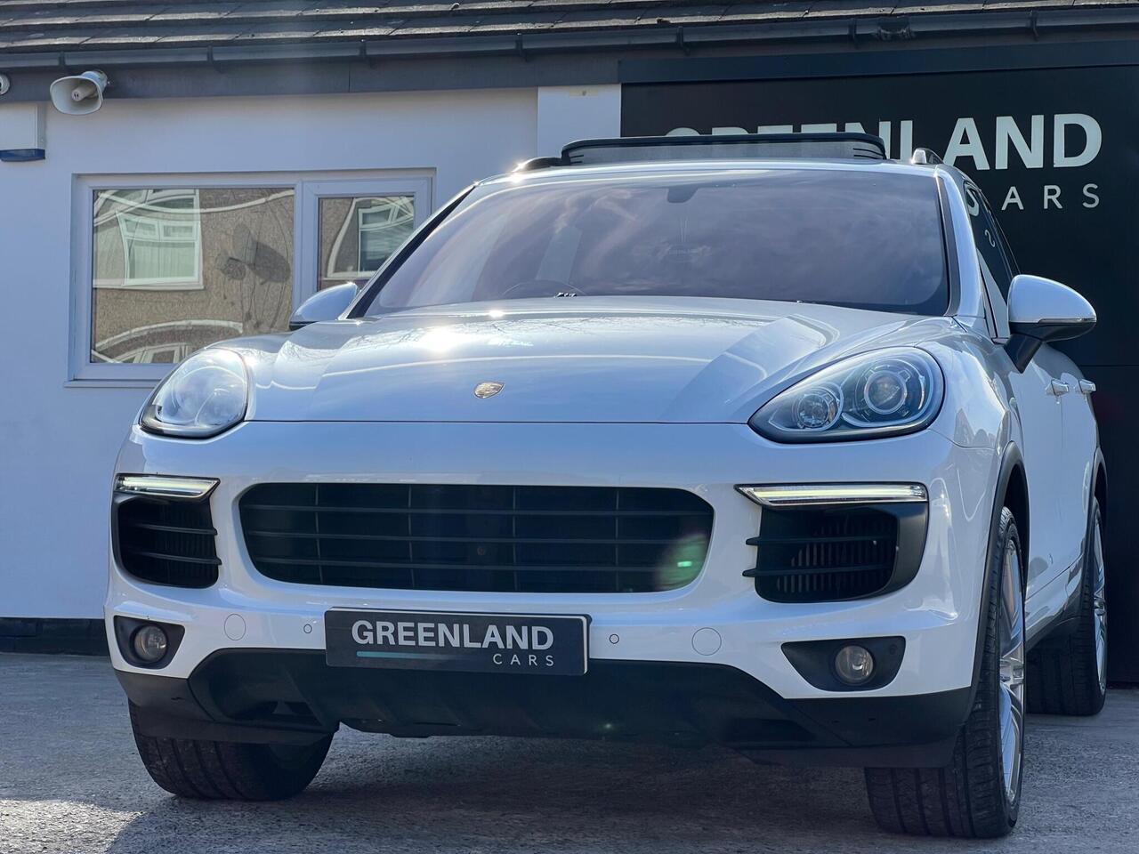 Used 2016 Porsche Cayenne for sale in Sheffield