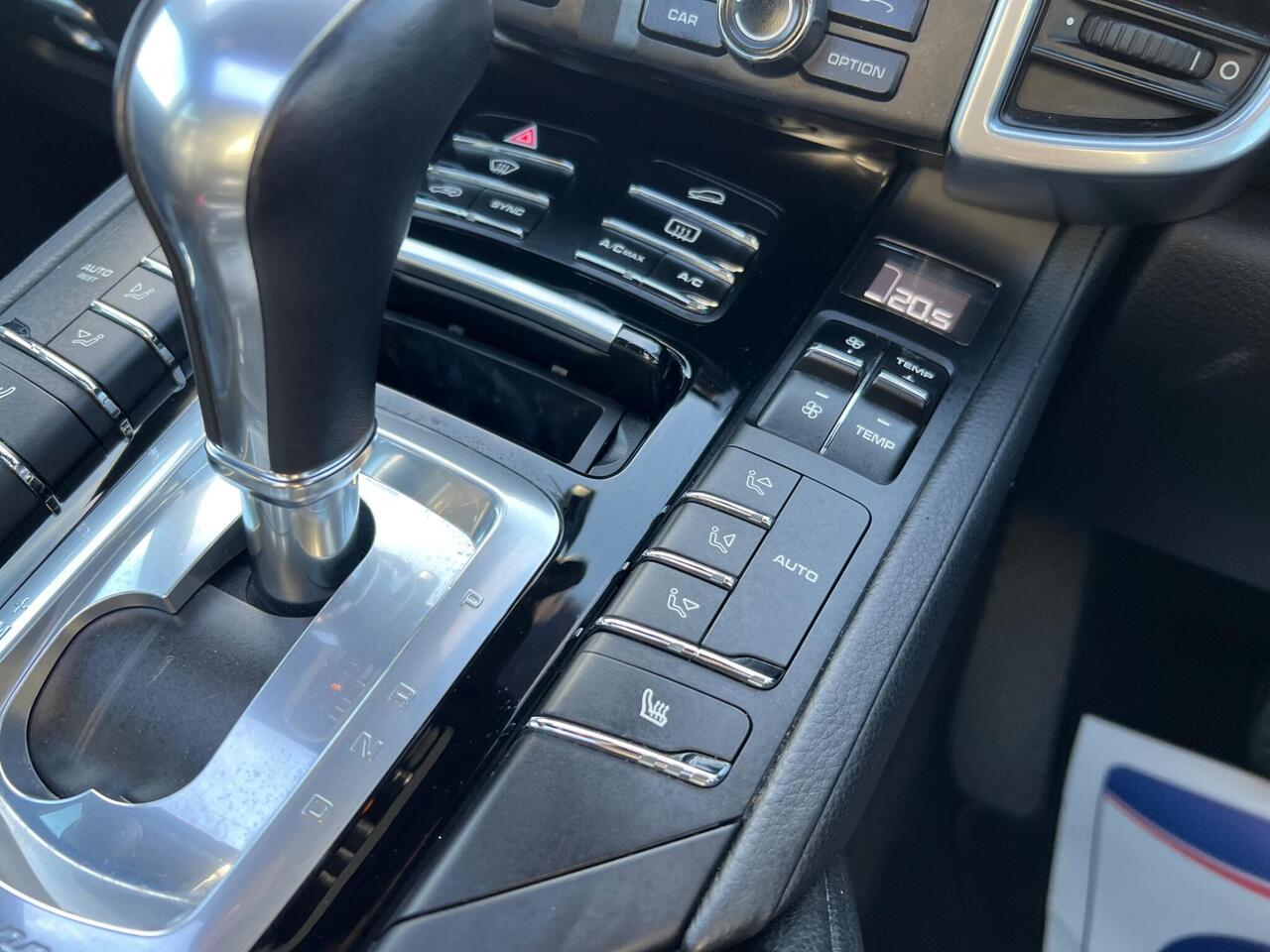 Used 2016 Porsche Cayenne for sale in Sheffield