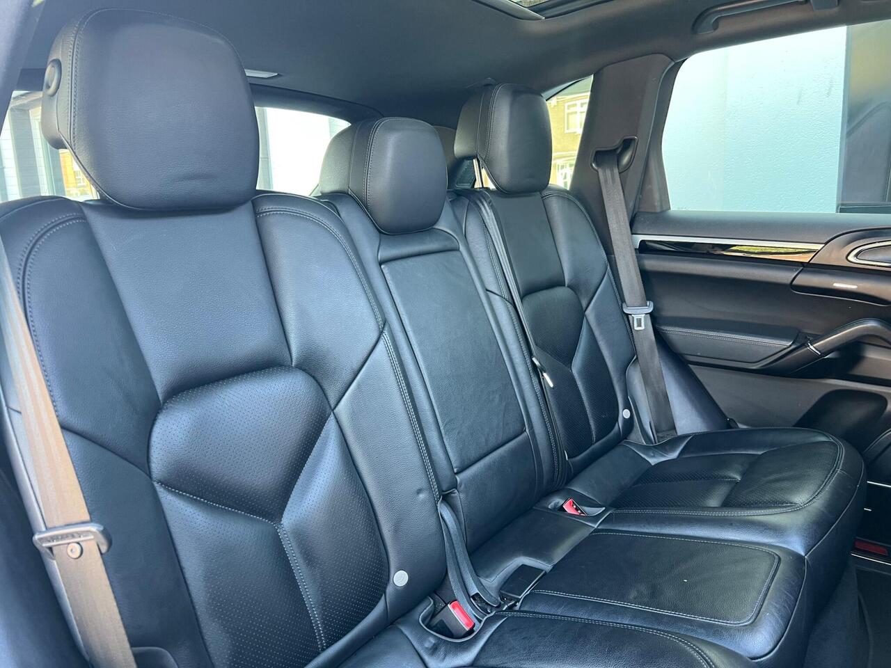 Used 2016 Porsche Cayenne for sale in Sheffield