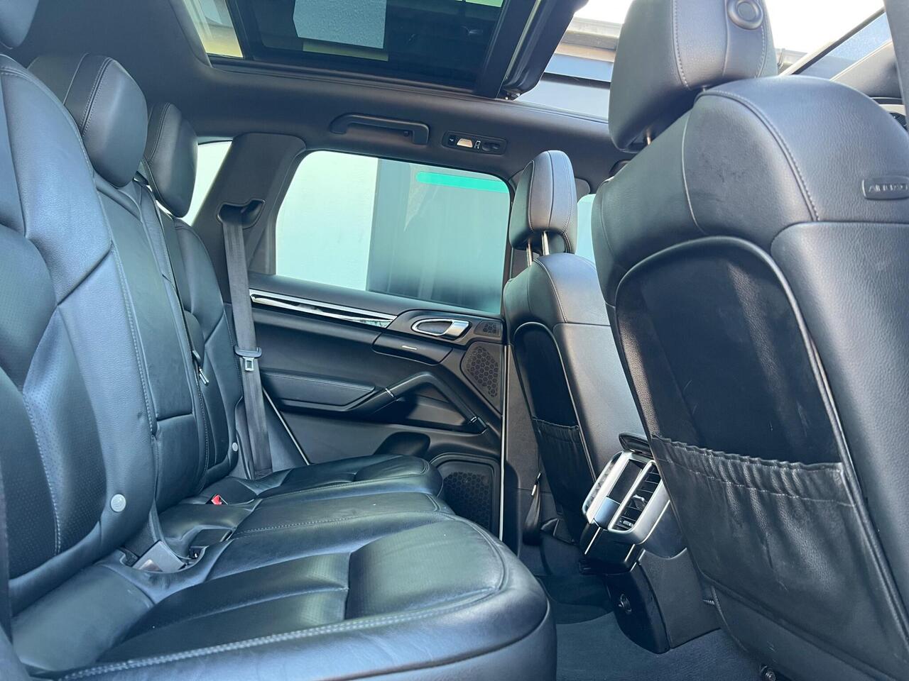 Used 2016 Porsche Cayenne for sale in Sheffield