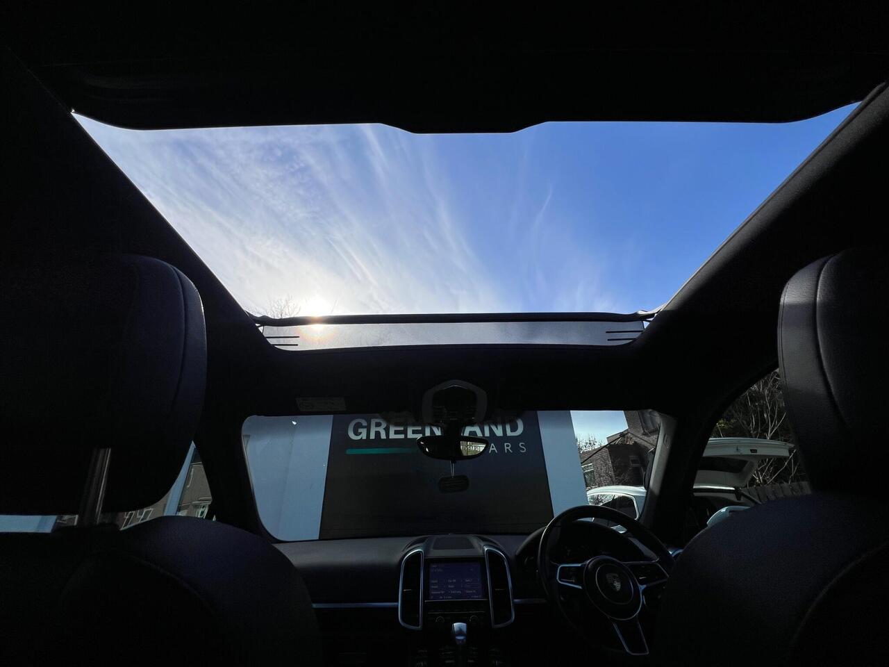 Used 2016 Porsche Cayenne for sale in Sheffield