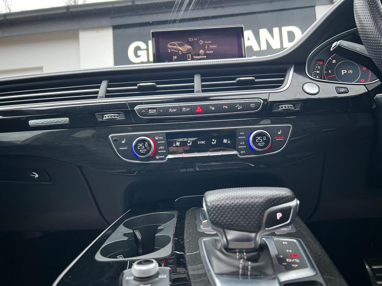 Used 2019 Audi Q7 for sale in Sheffield