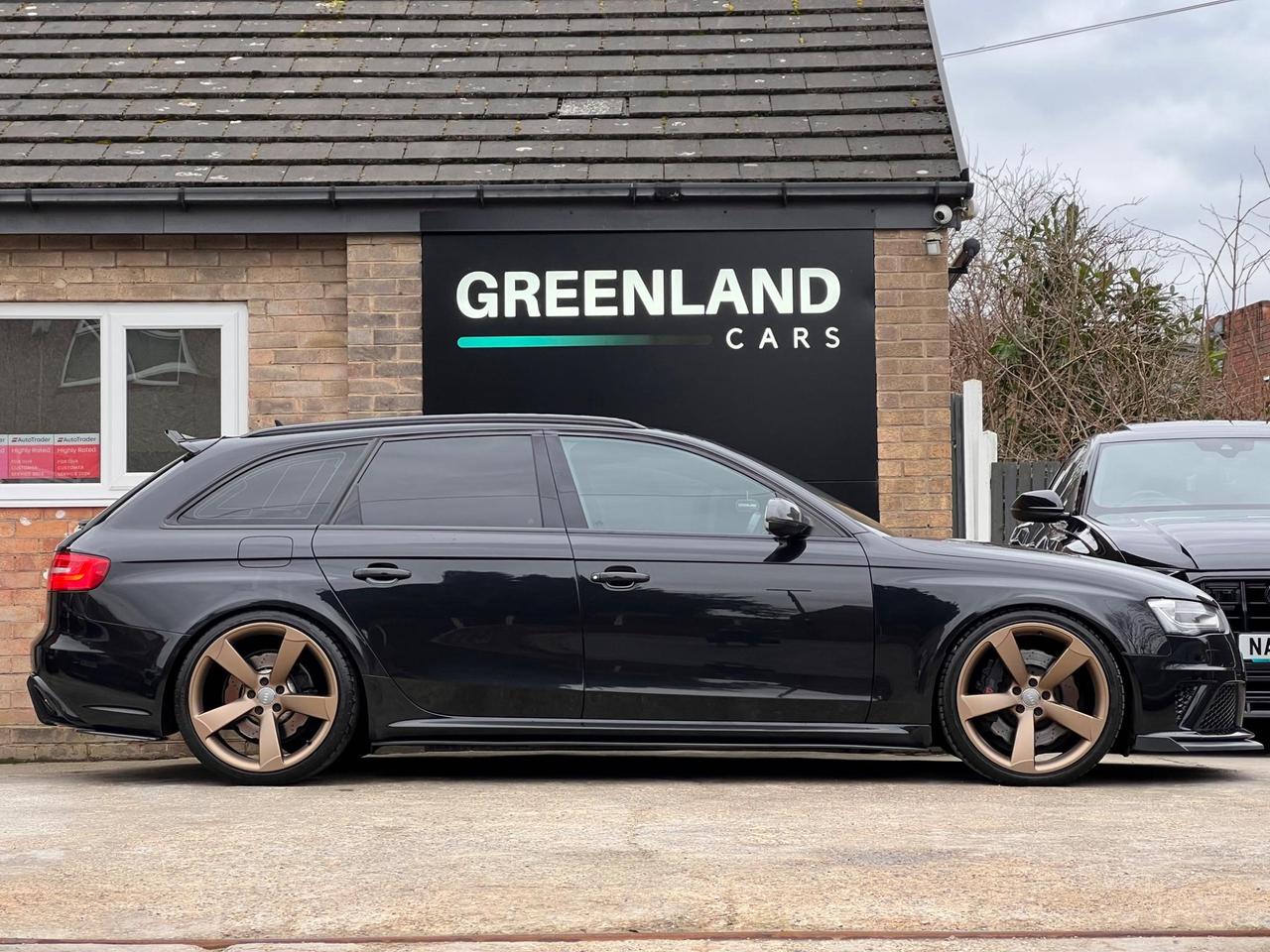 Used 2014 Audi RS4 Avant for sale in Sheffield