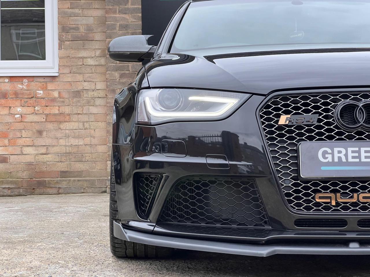 Used 2014 Audi RS4 Avant for sale in Sheffield