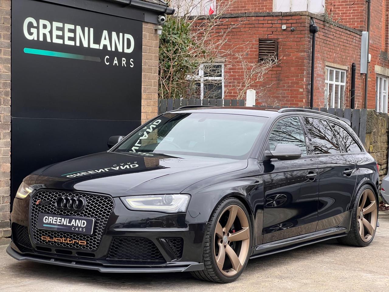 Used 2014 Audi RS4 Avant for sale in Sheffield