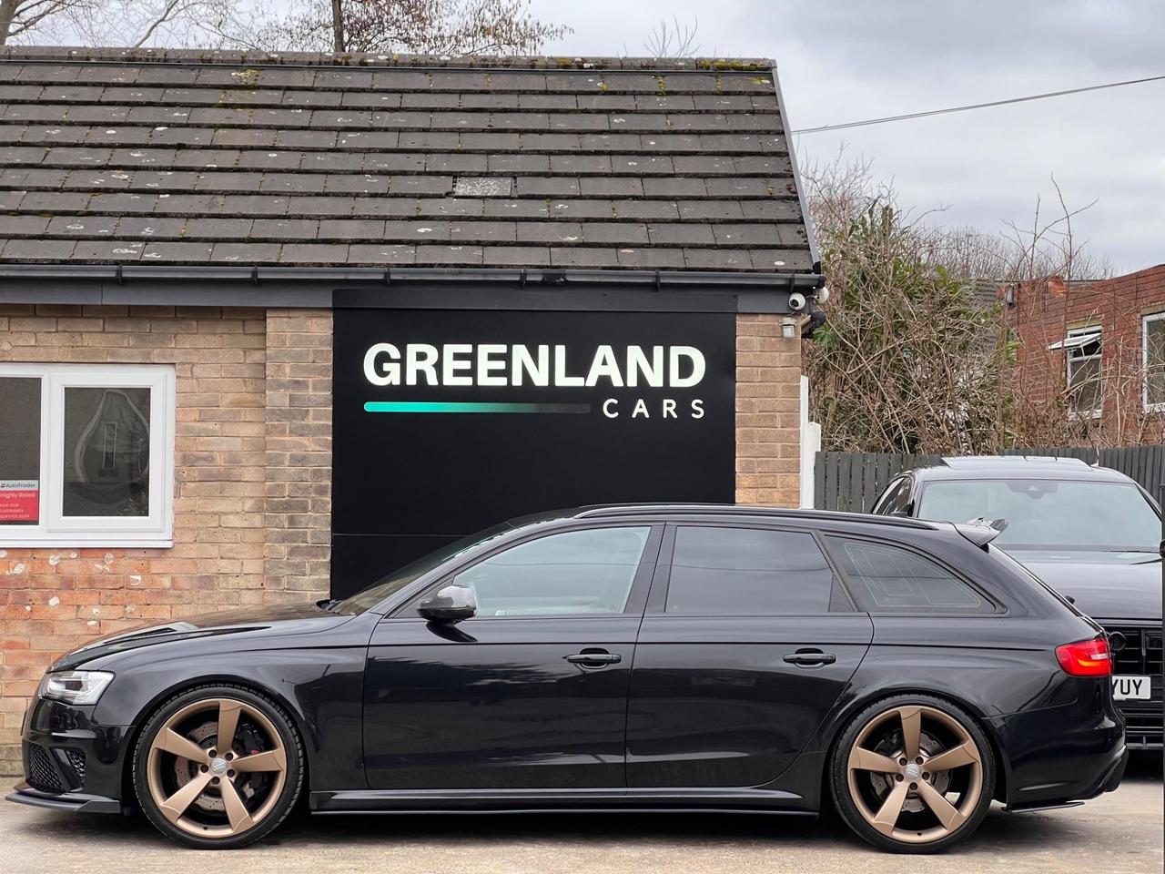 Used 2014 Audi RS4 Avant for sale in Sheffield