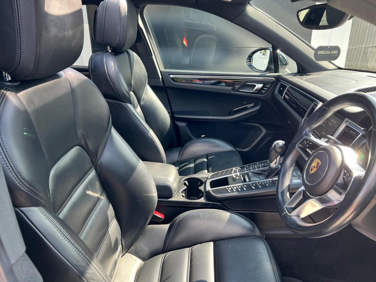 Used 2015 Porsche Macan for sale in Sheffield