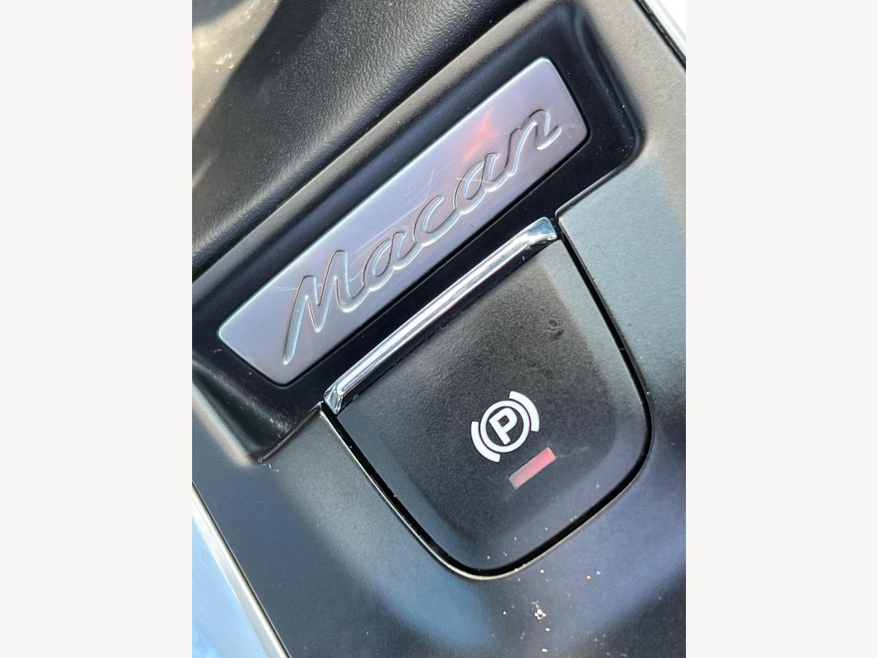Used 2015 Porsche Macan for sale in Sheffield