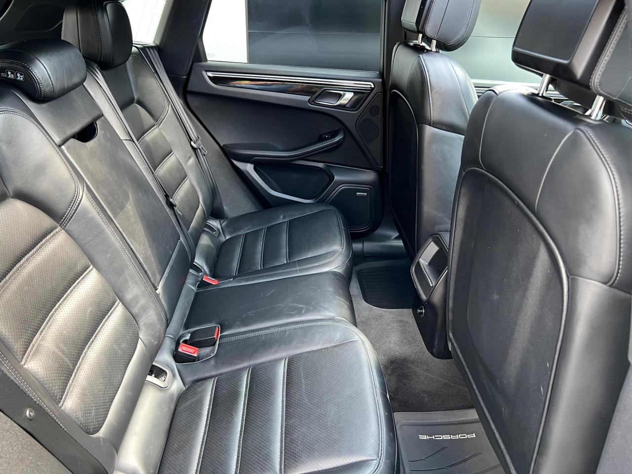 Used 2015 Porsche Macan for sale in Sheffield