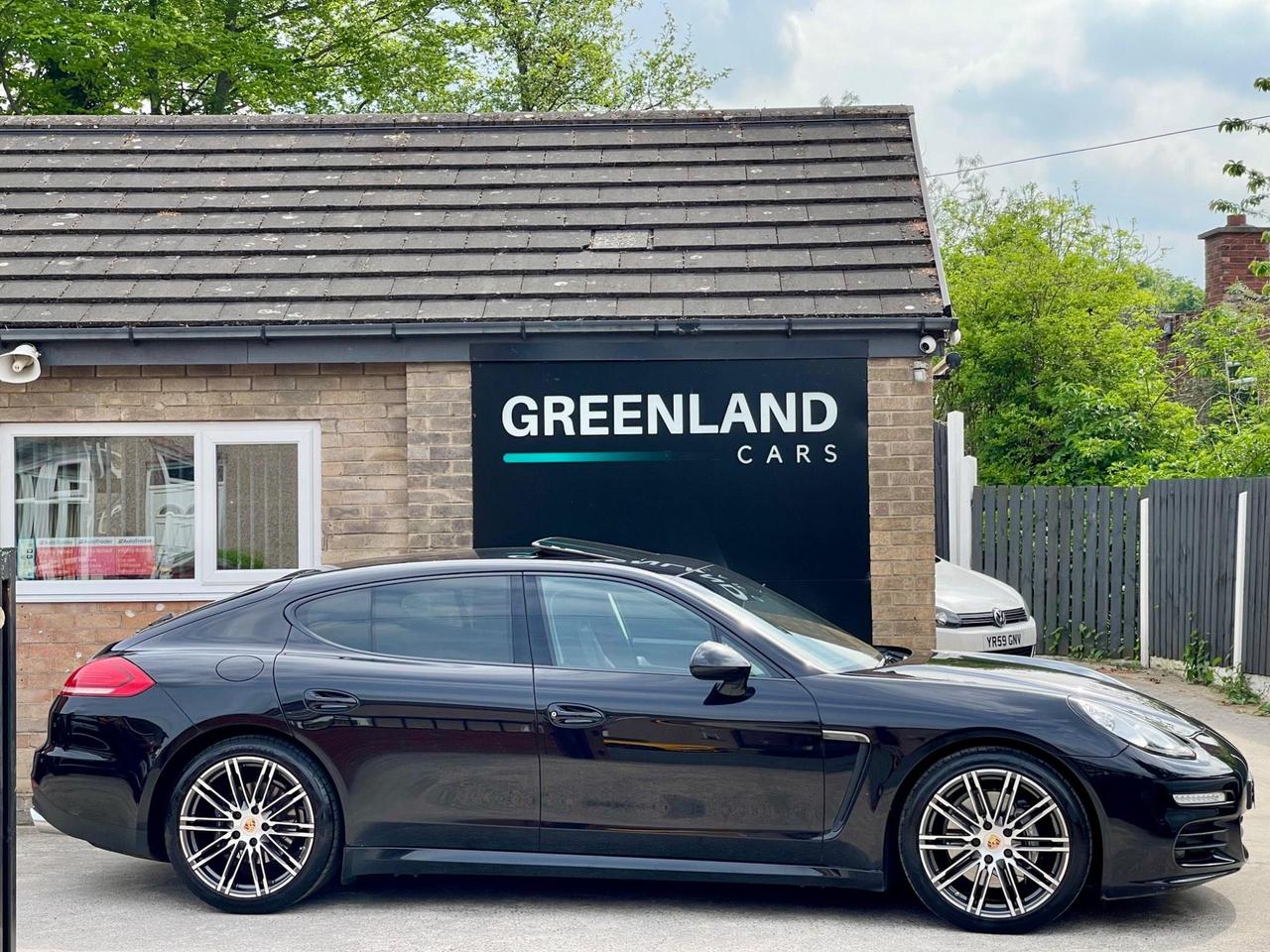 Used 2014 Porsche Panamera for sale in Sheffield