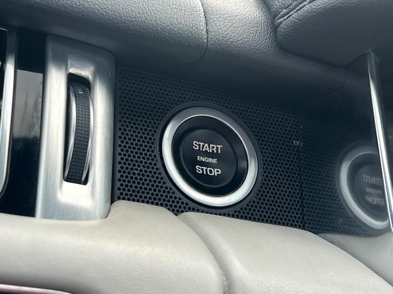 Used 2015 Land Rover Range Rover for sale in Sheffield