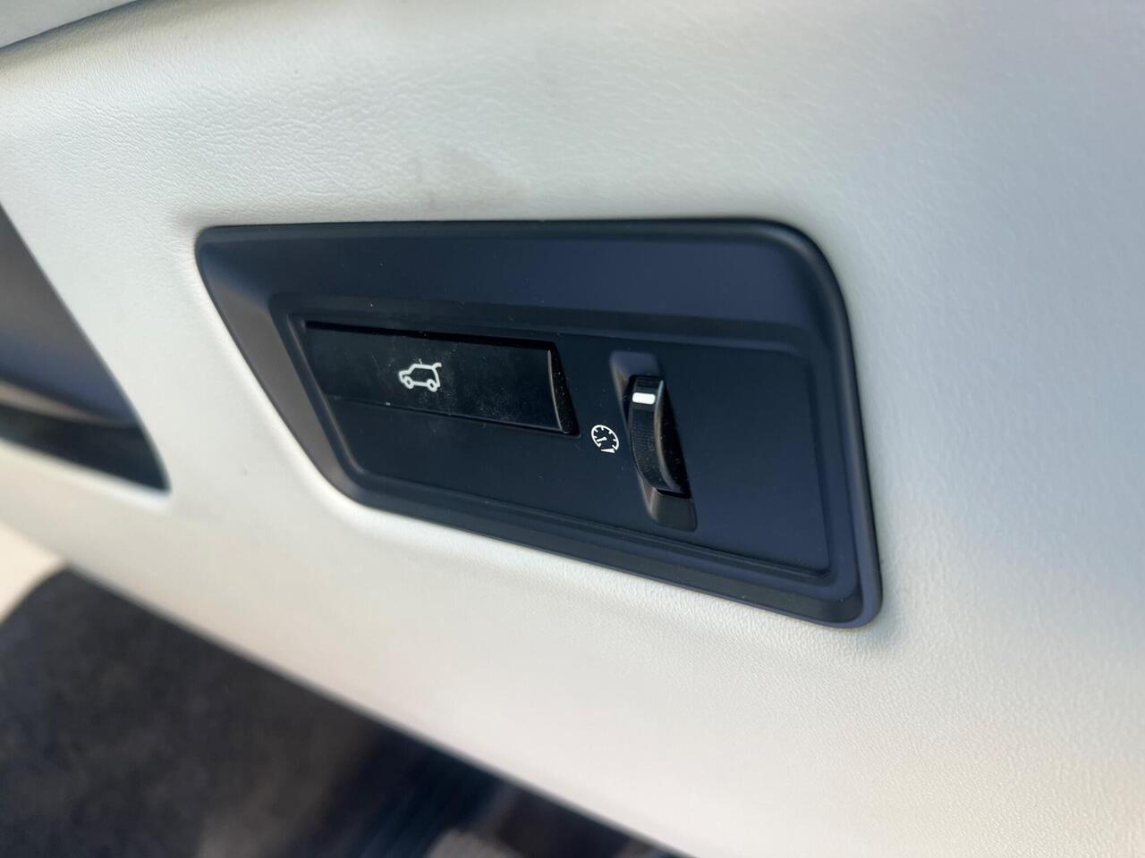 Used 2015 Land Rover Range Rover for sale in Sheffield