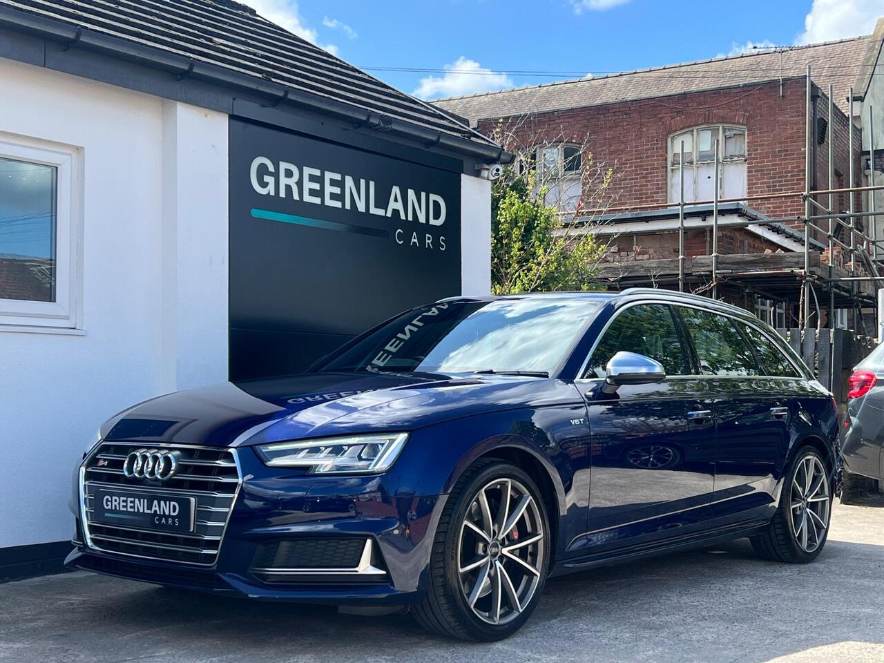 Used 2017 Audi S4 Avant for sale in Sheffield