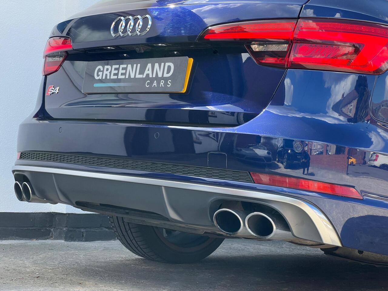 Used 2017 Audi S4 Avant for sale in Sheffield