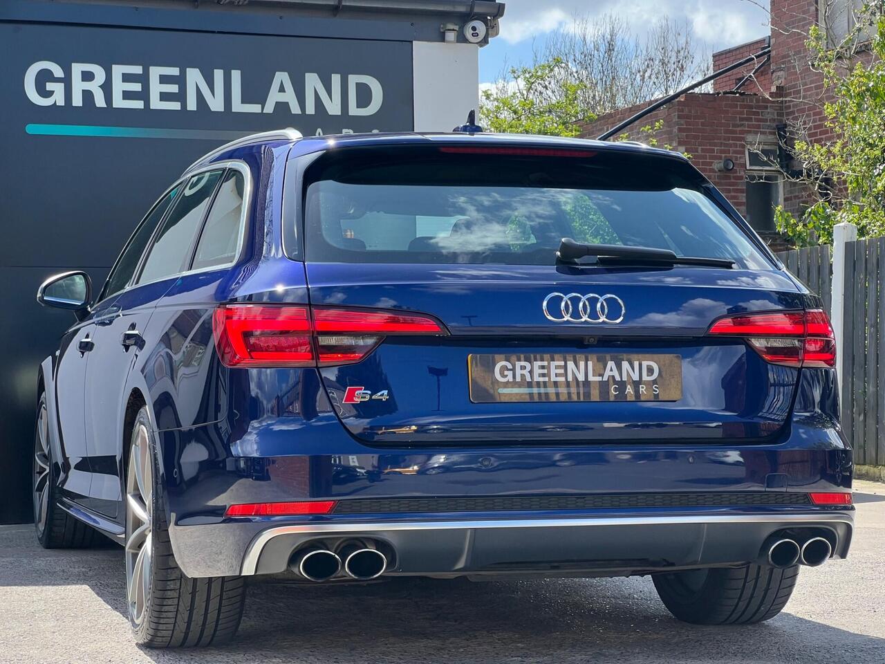 Used 2017 Audi S4 Avant for sale in Sheffield