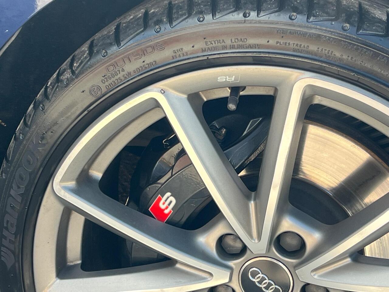 Used 2017 Audi S4 Avant for sale in Sheffield