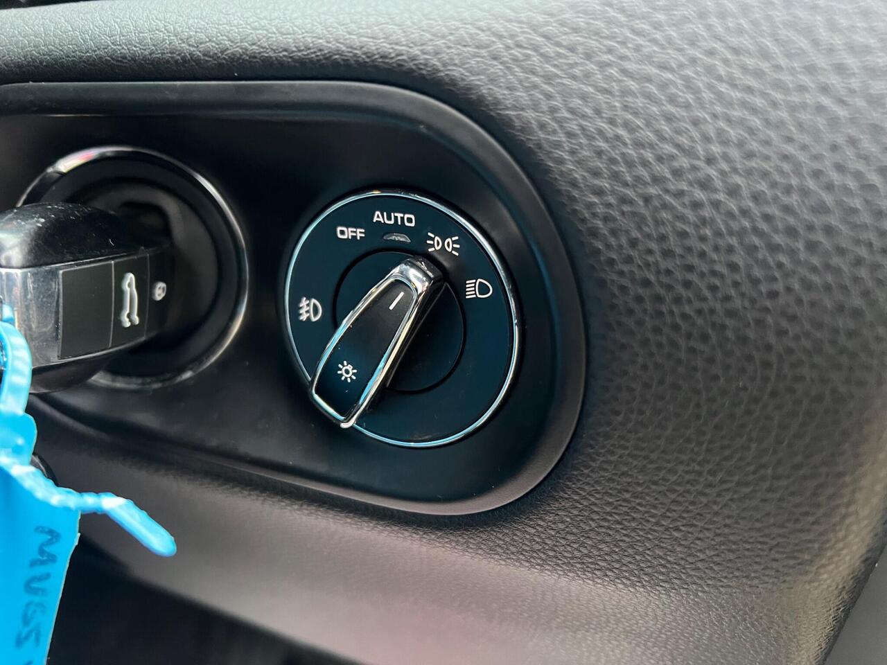 Used 2015 Porsche Macan for sale in Sheffield