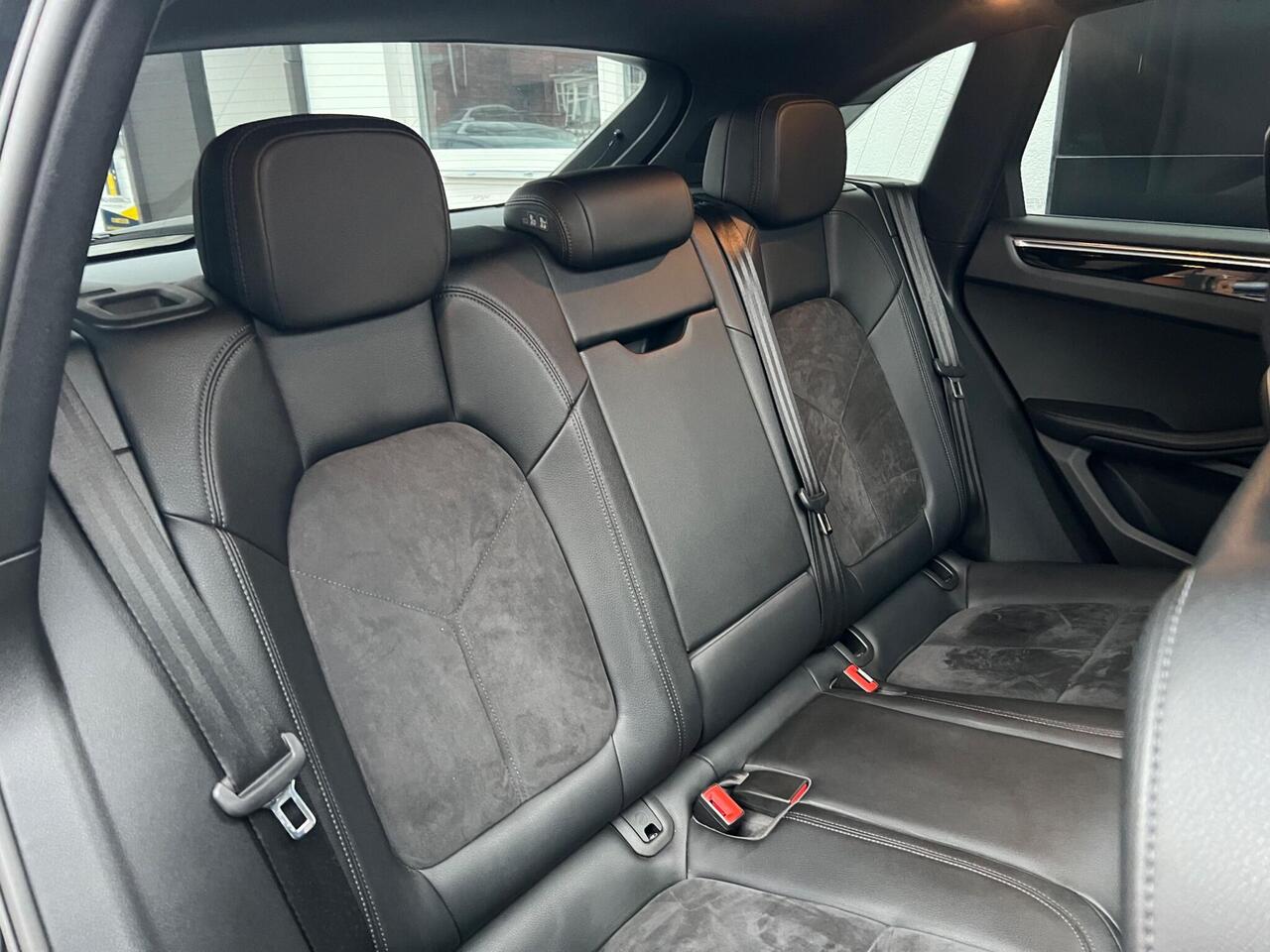 Used 2015 Porsche Macan for sale in Sheffield