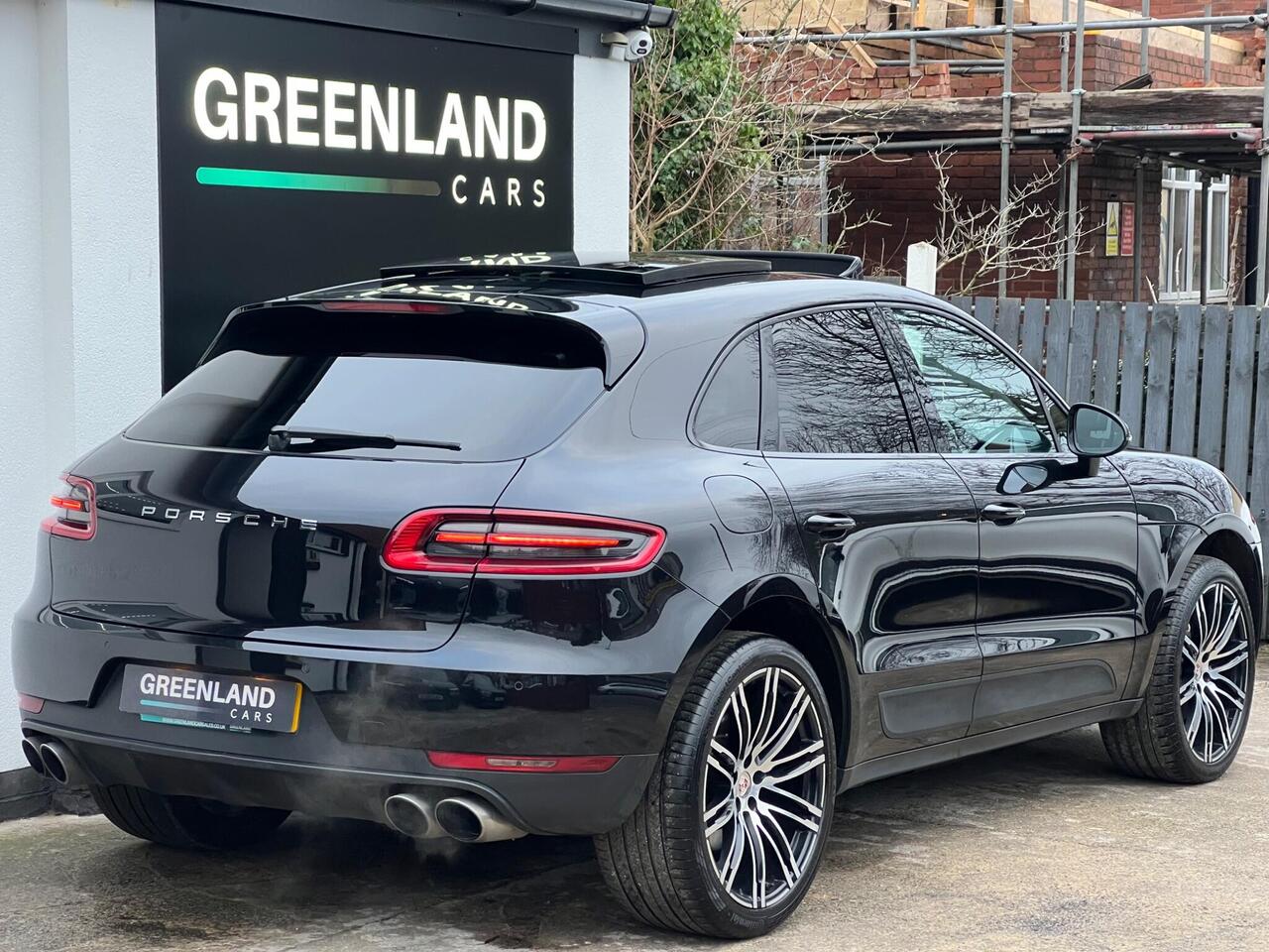 Used 2015 Porsche Macan for sale in Sheffield