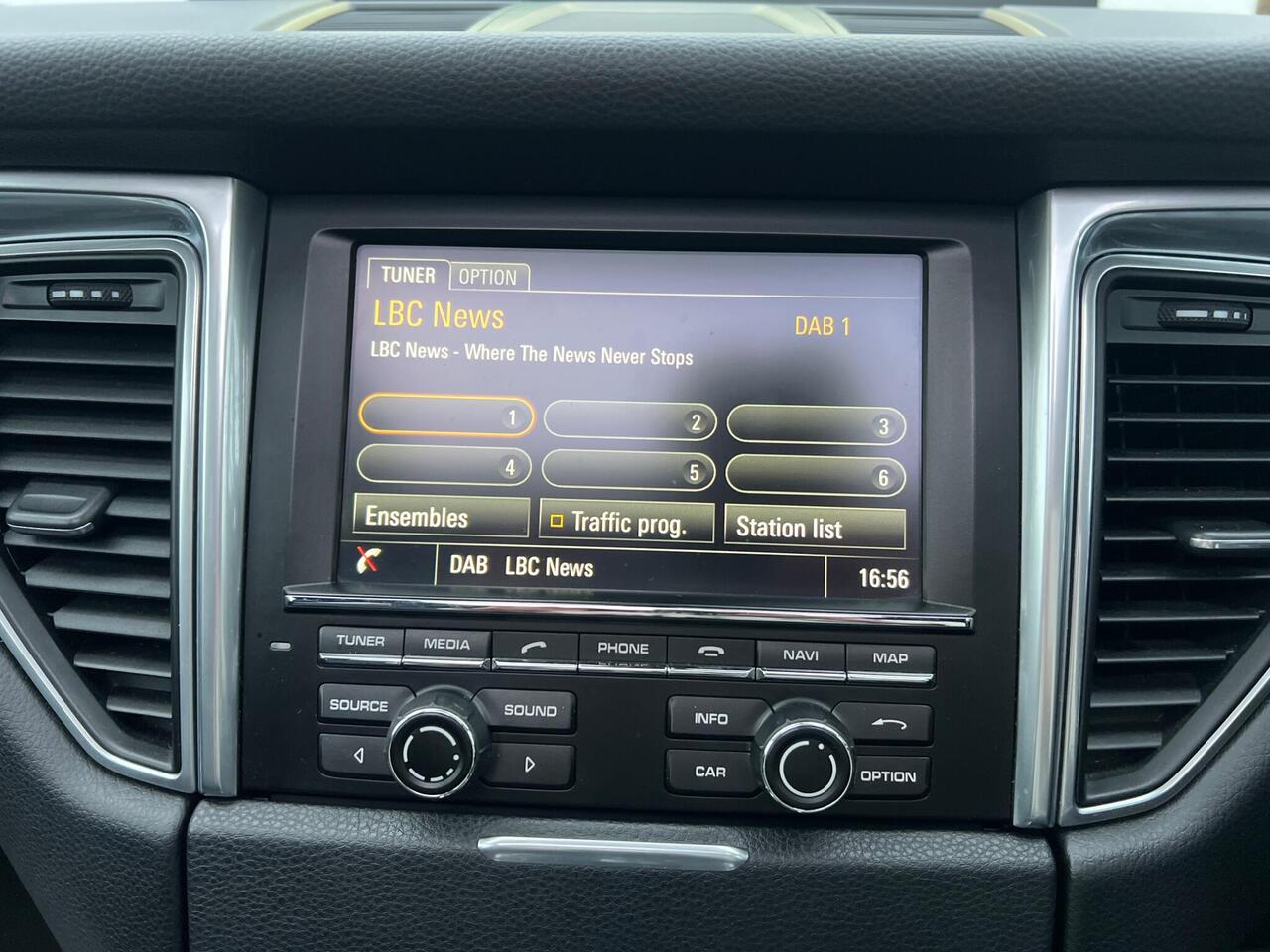 Used 2015 Porsche Macan for sale in Sheffield