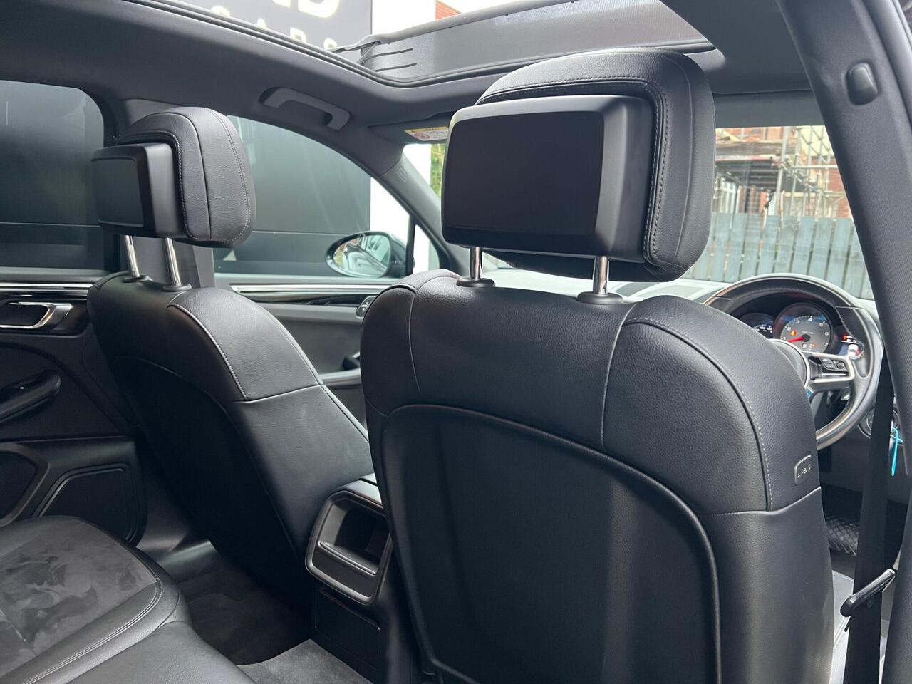 Used 2015 Porsche Macan for sale in Sheffield