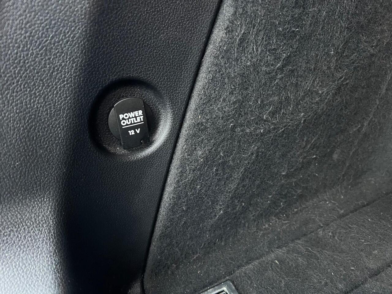 Used 2015 Porsche Macan for sale in Sheffield