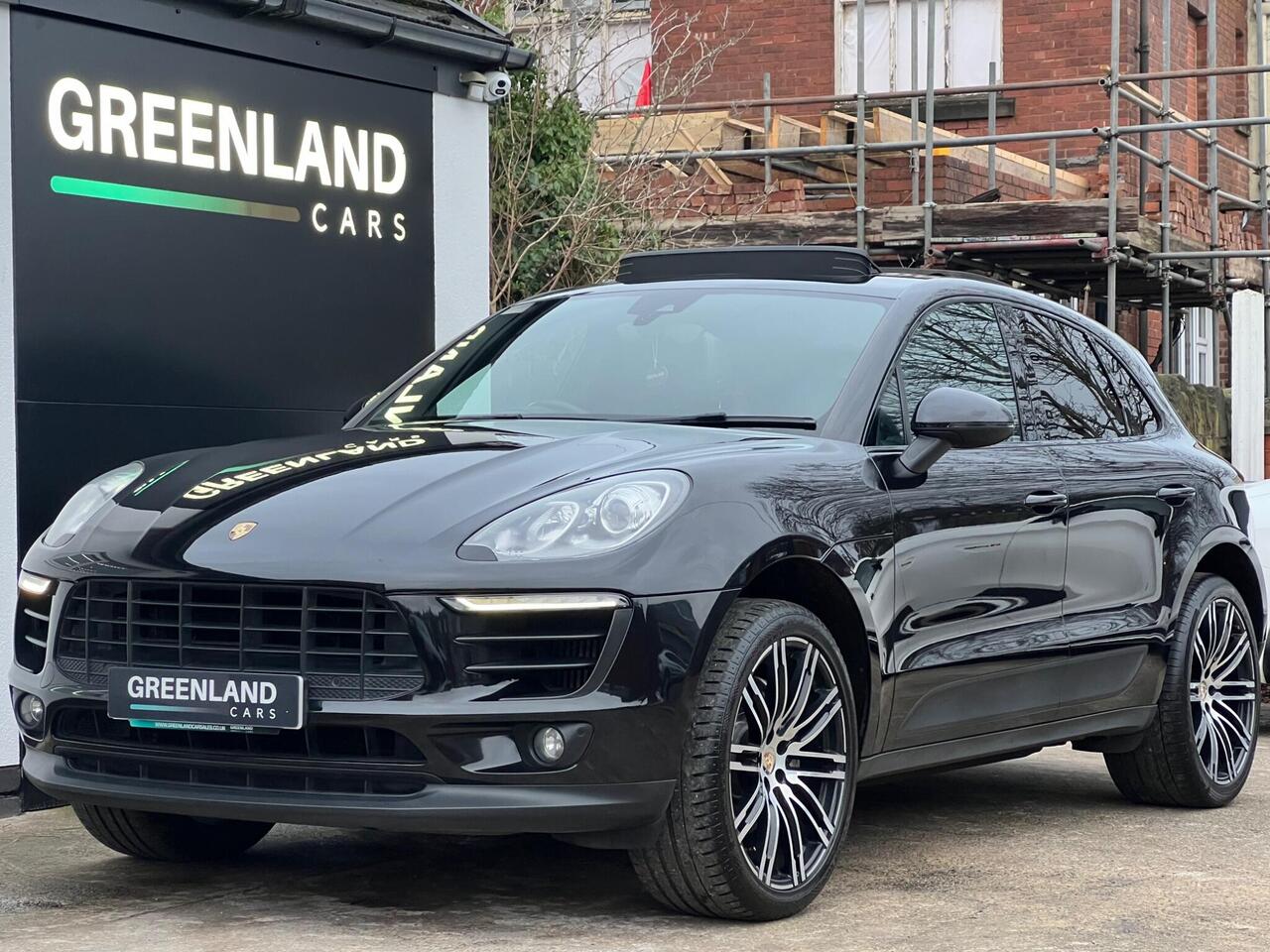 Used 2015 Porsche Macan for sale in Sheffield