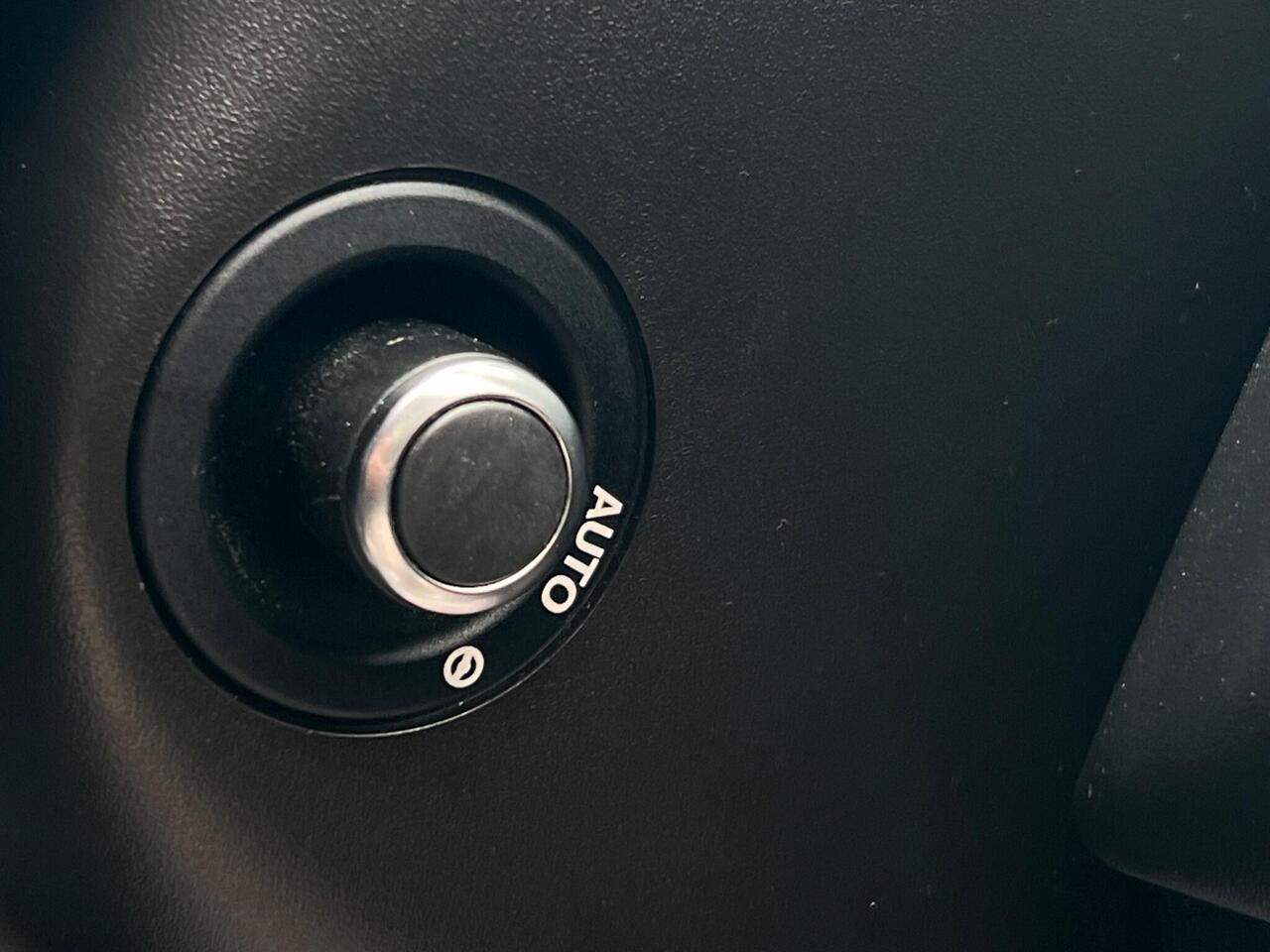 Used 2014 Land Rover Range Rover for sale in Sheffield