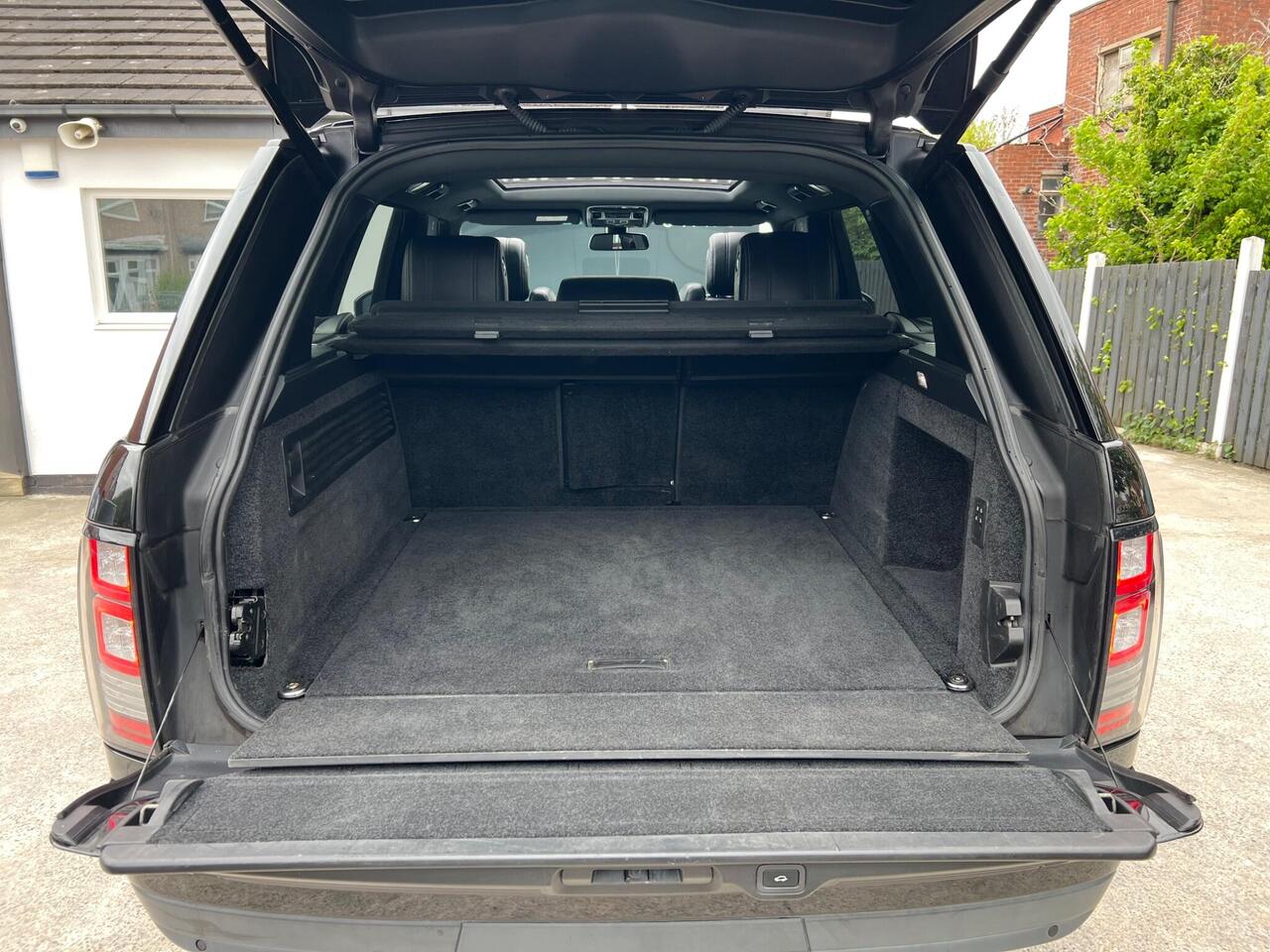 Used 2014 Land Rover Range Rover for sale in Sheffield