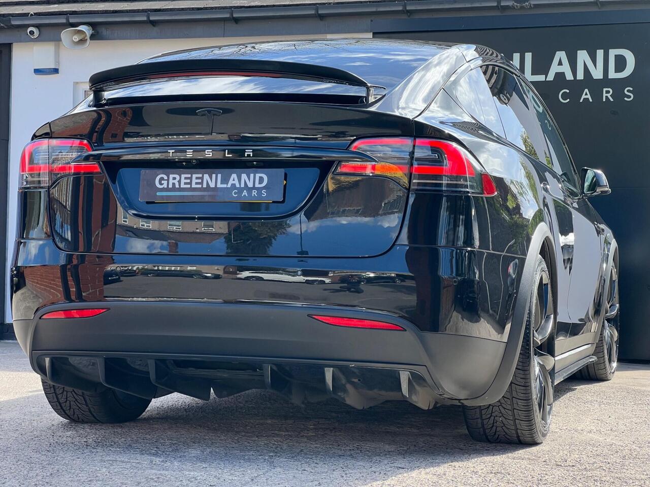 Used 2017 Tesla Model X for sale in Sheffield