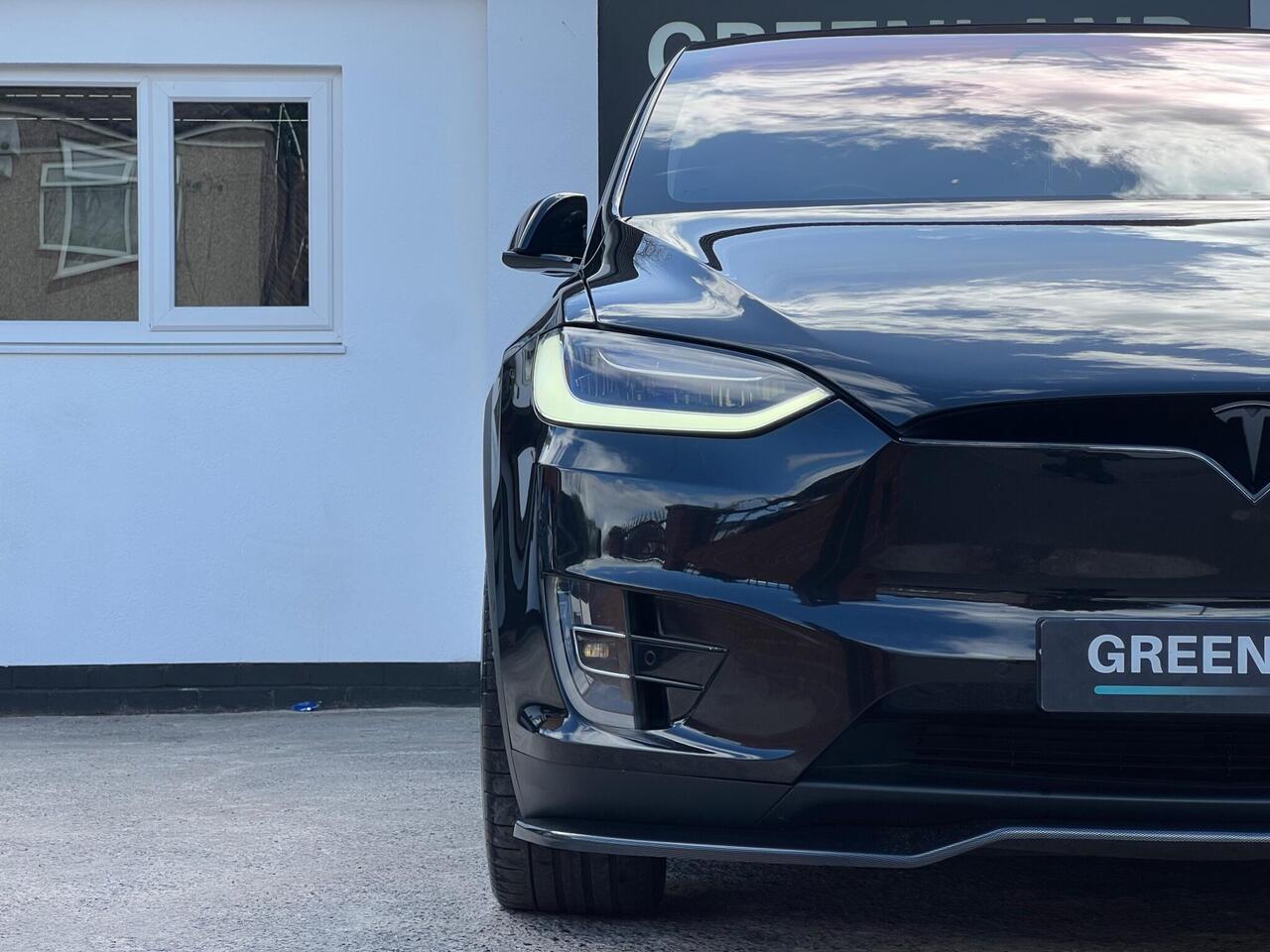 Used 2017 Tesla Model X for sale in Sheffield