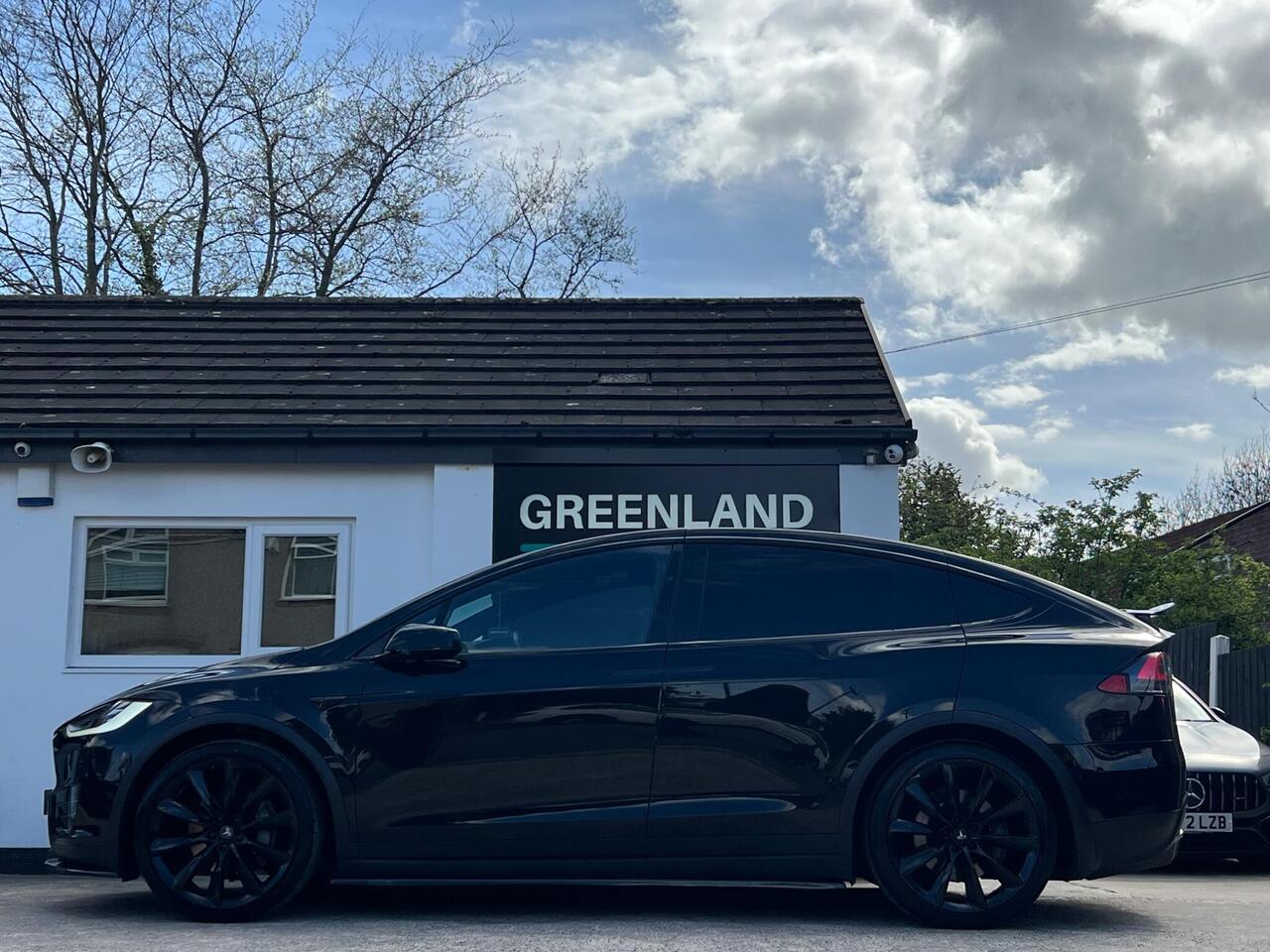 Used 2017 Tesla Model X for sale in Sheffield