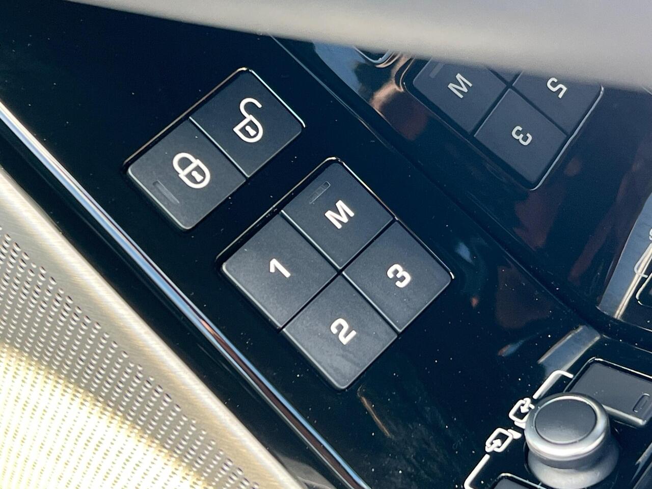 Used 2018 Land Rover Range Rover Velar for sale in Sheffield