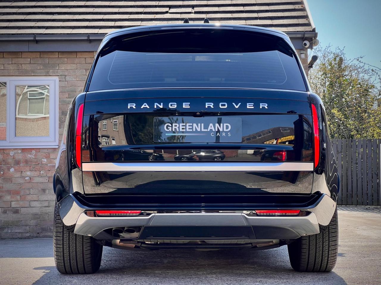 Used 2025 Land Rover Range Rover for sale in Sheffield