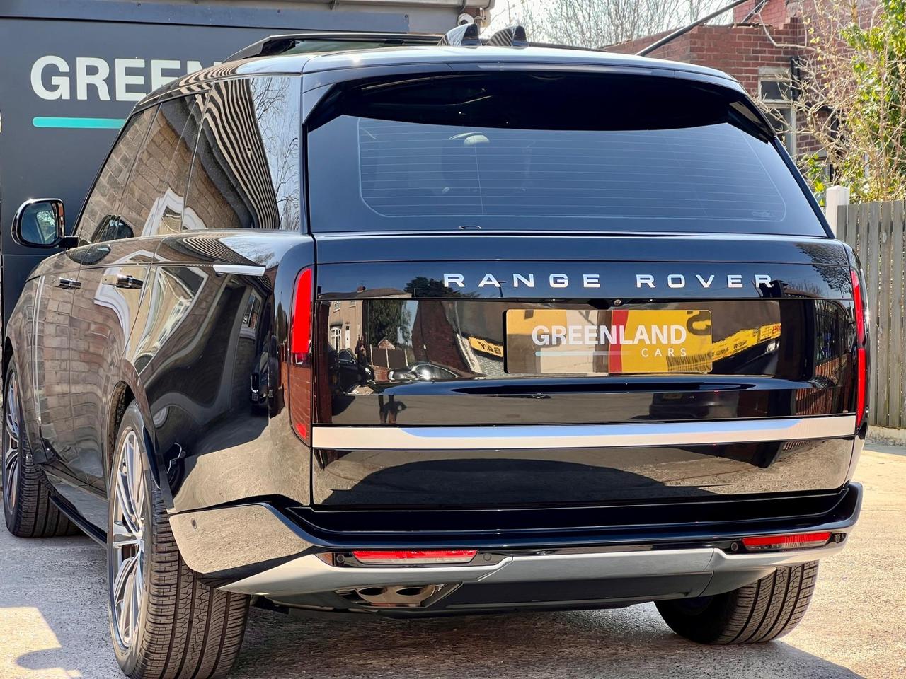 Used 2025 Land Rover Range Rover for sale in Sheffield