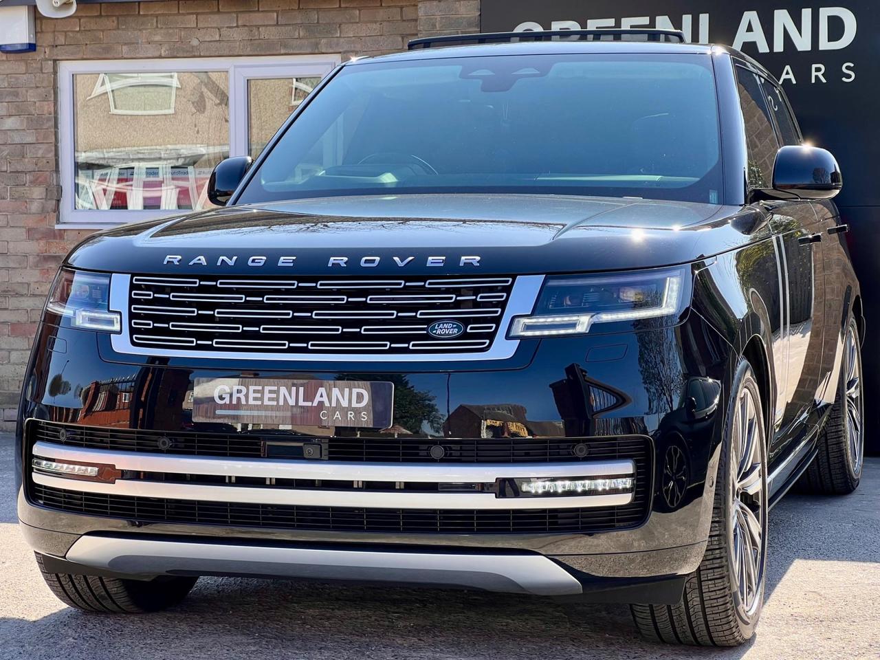 Used 2025 Land Rover Range Rover for sale in Sheffield