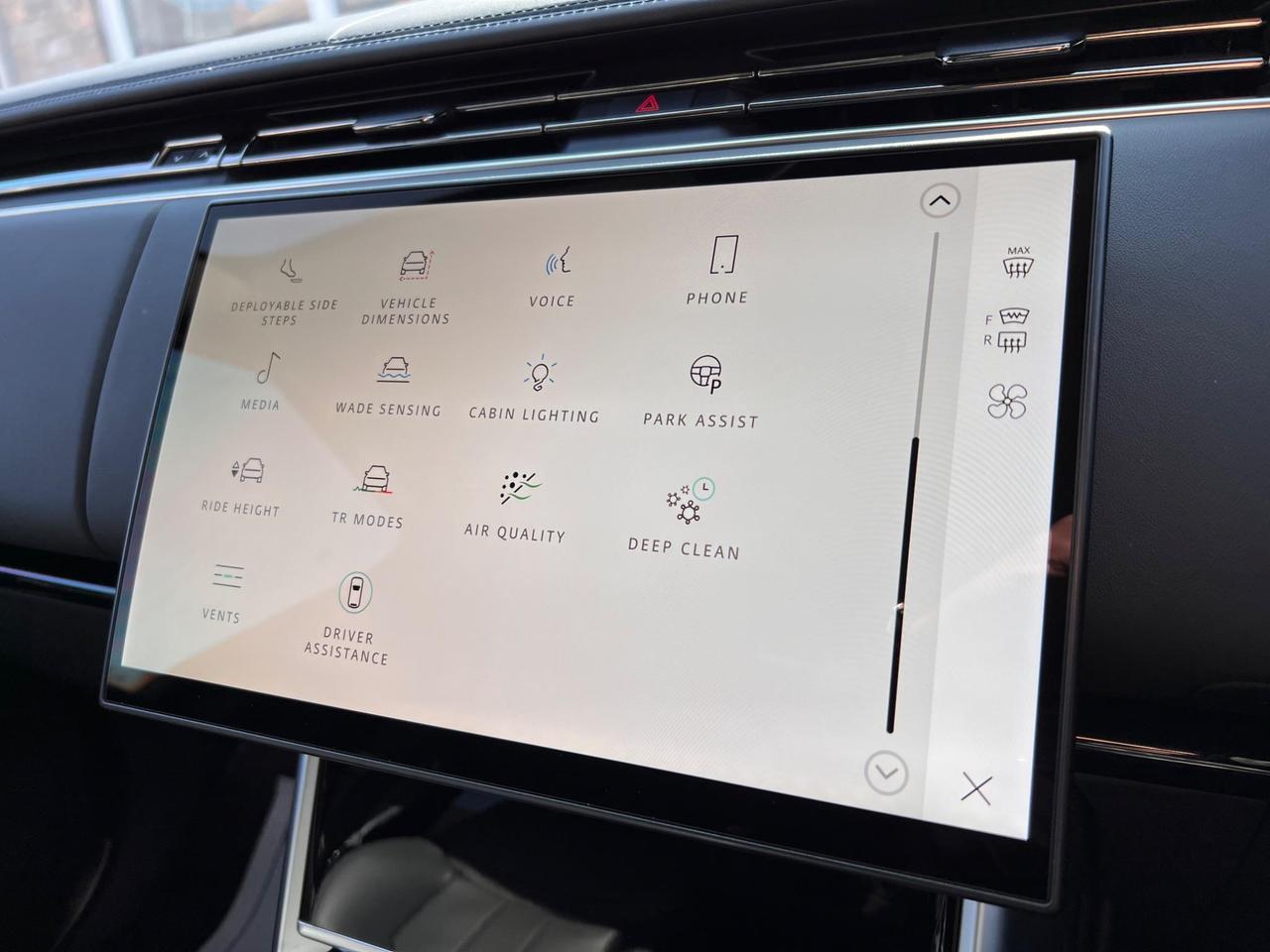 Used 2025 Land Rover Range Rover for sale in Sheffield