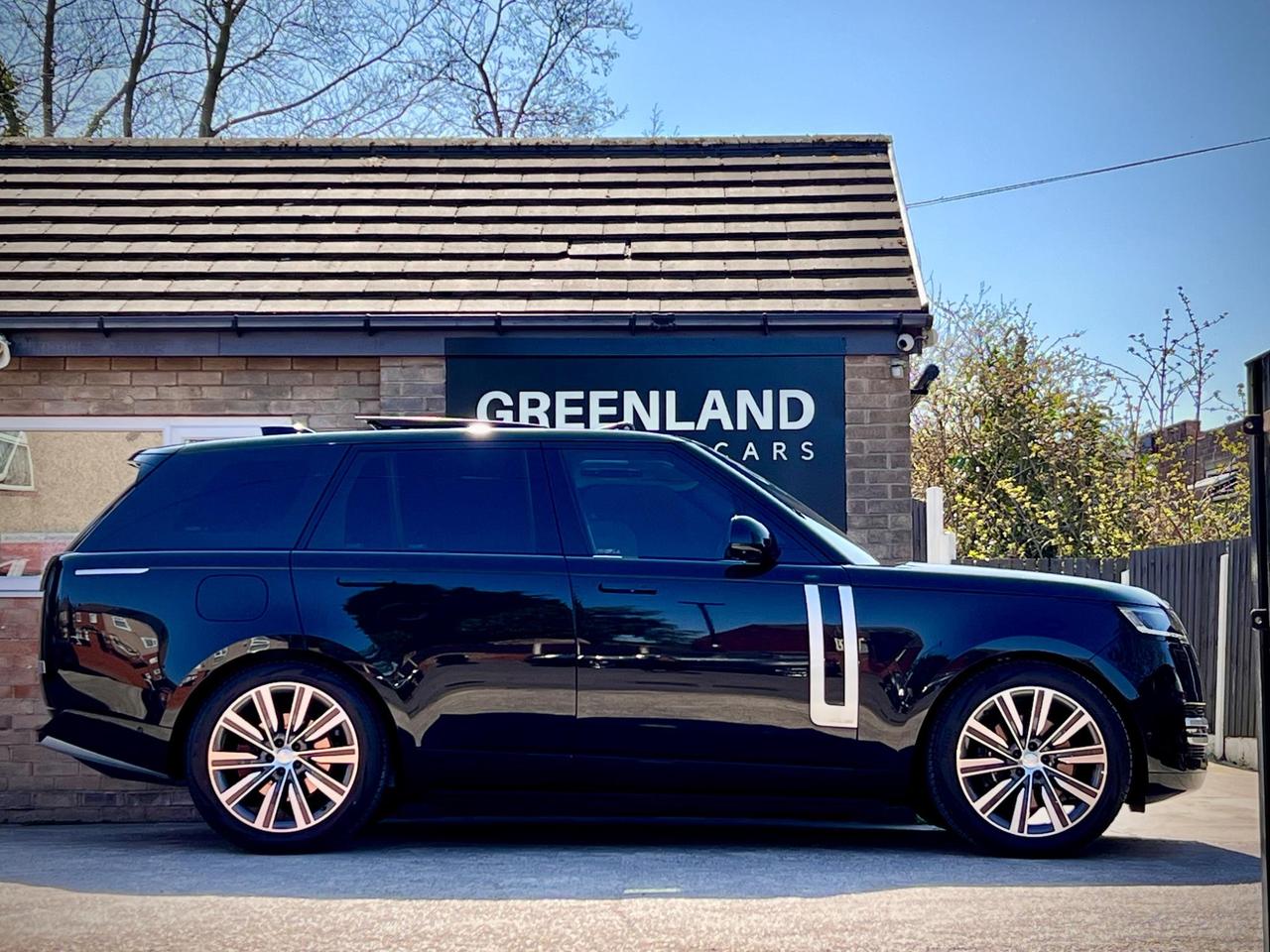 Used 2025 Land Rover Range Rover for sale in Sheffield