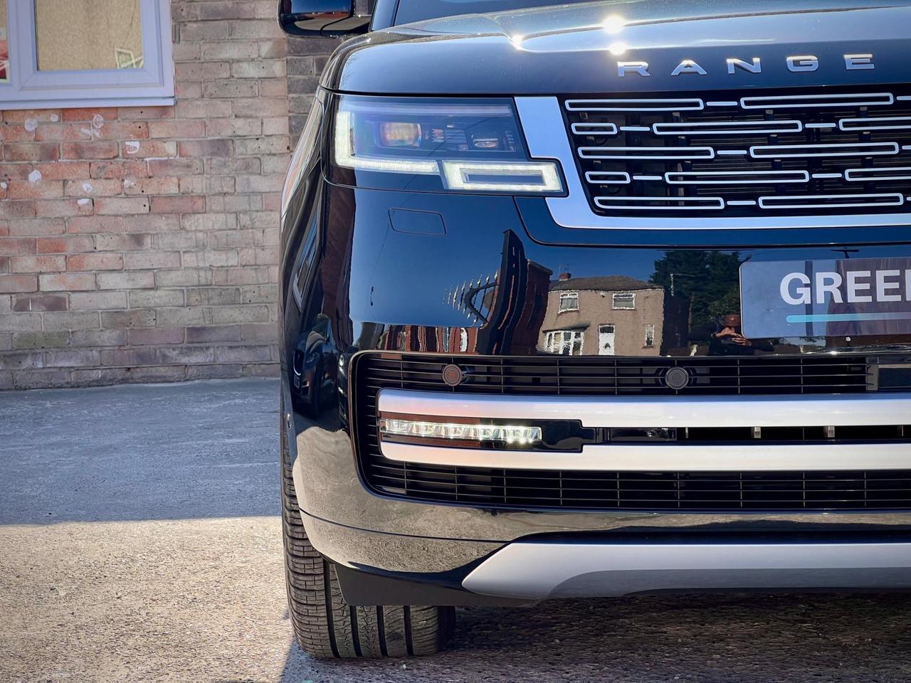 Used 2025 Land Rover Range Rover for sale in Sheffield