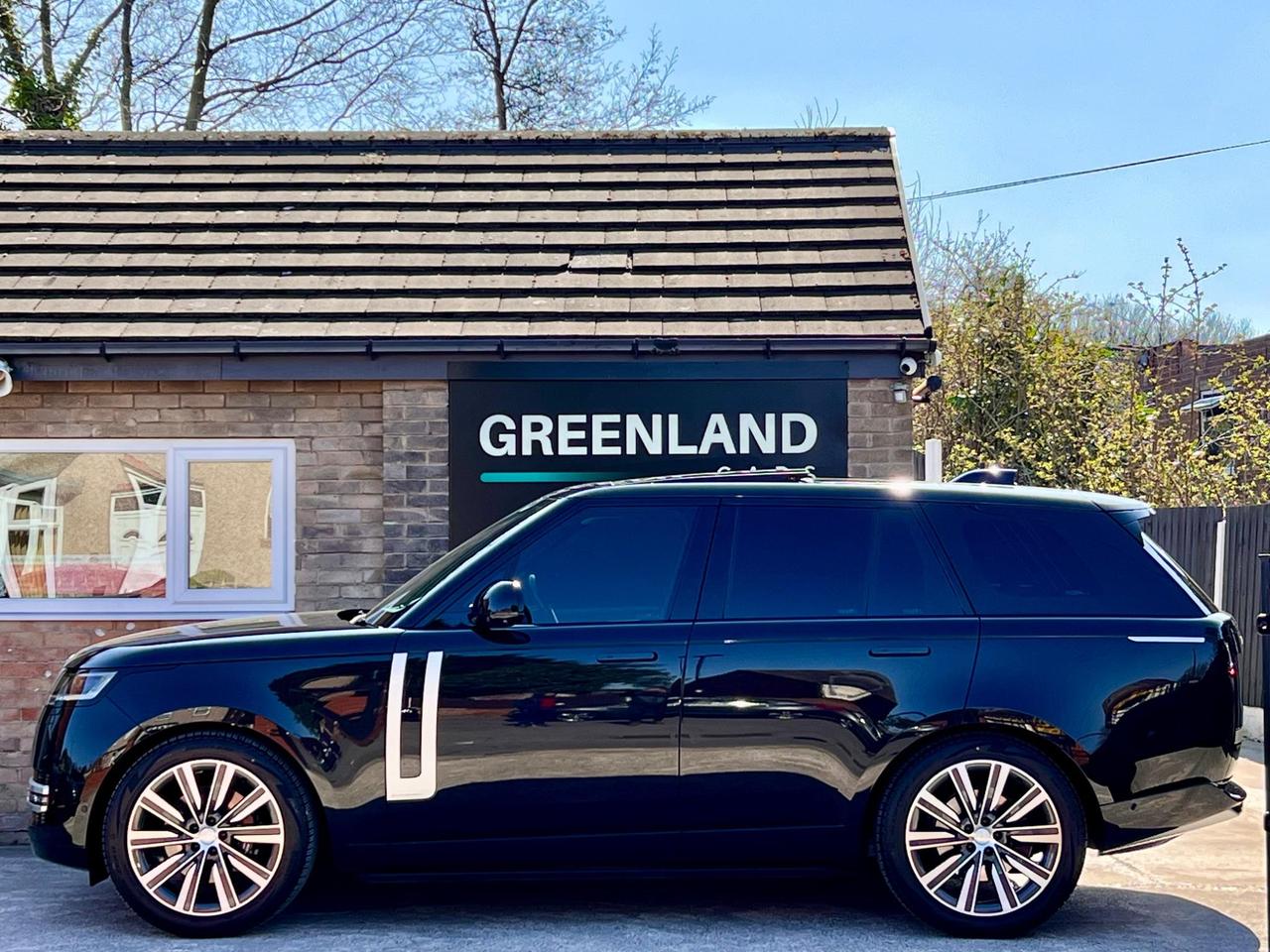 Used 2025 Land Rover Range Rover for sale in Sheffield