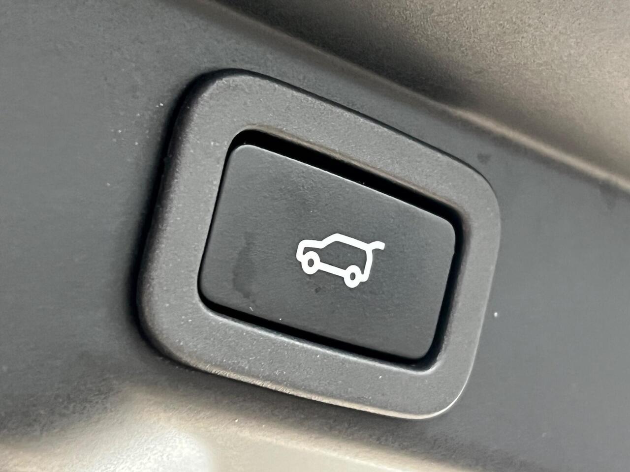 Used 2017 Land Rover Range Rover Sport for sale in Sheffield