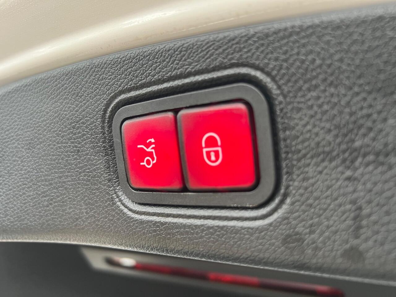 Used 2018 Mercedes-Benz E Class for sale in Sheffield