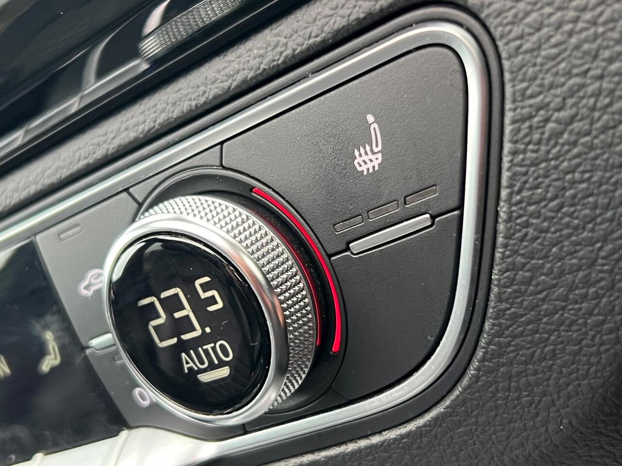 Used 2019 Audi Q5 for sale in Sheffield