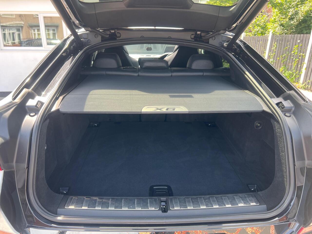 Used 2022 BMW X6 for sale in Sheffield