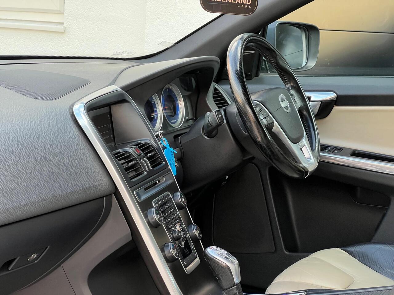 Used 2013 Volvo XC60 for sale in Sheffield