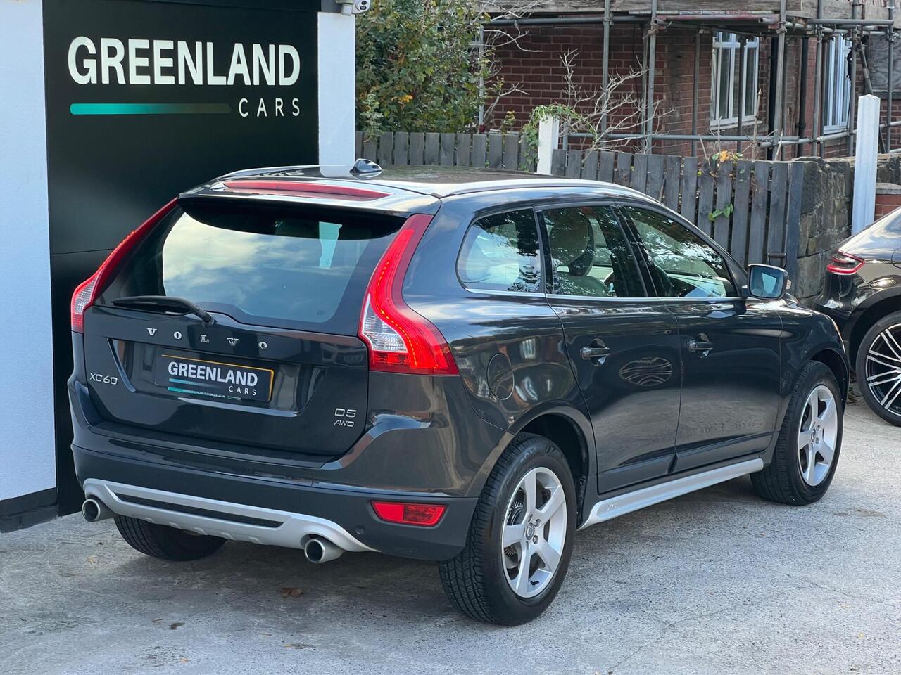 Used 2013 Volvo XC60 for sale in Sheffield