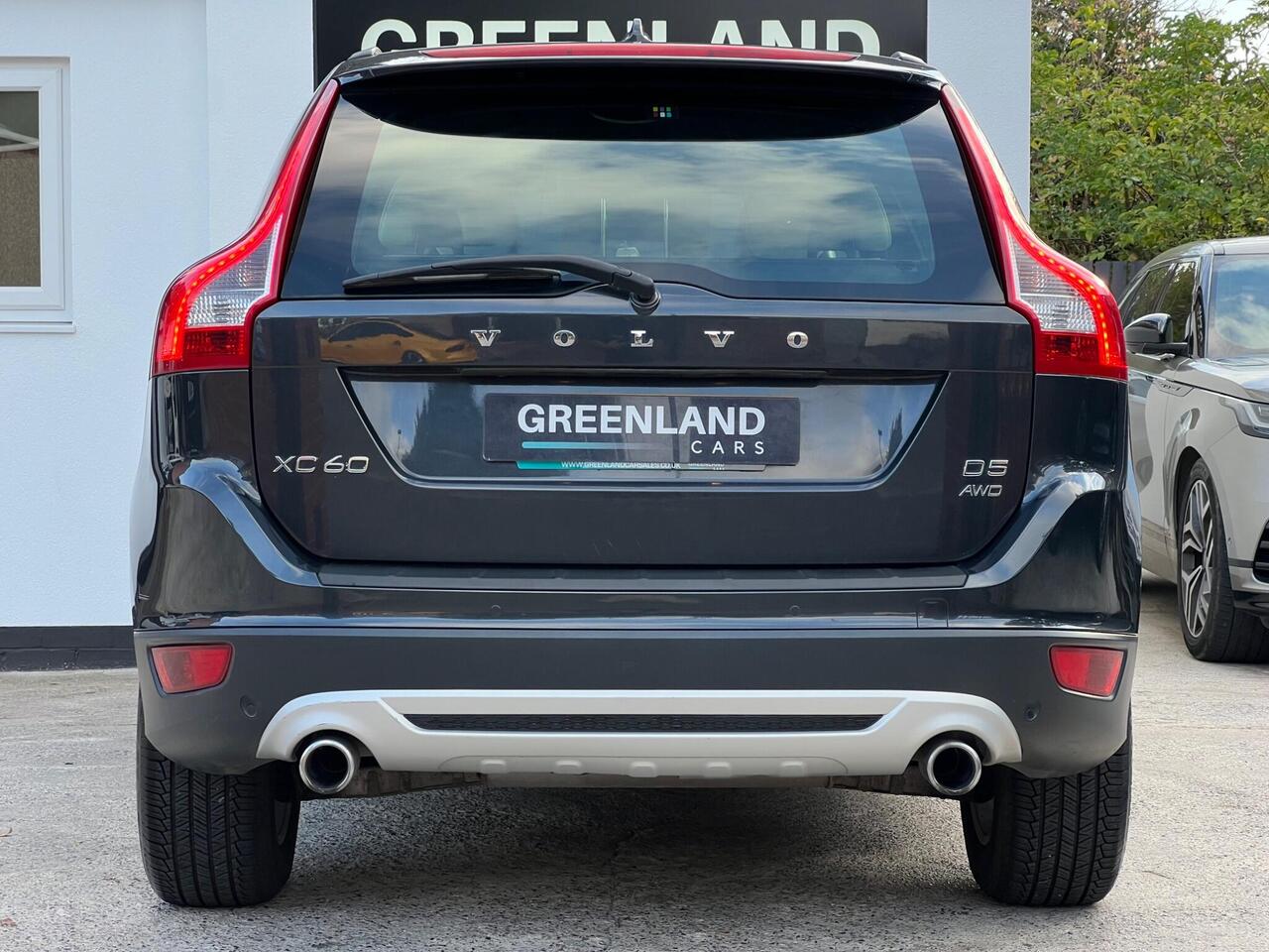 Used 2013 Volvo XC60 for sale in Sheffield