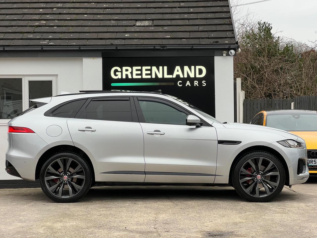 Used 2017 Jaguar F-PACE for sale in Sheffield