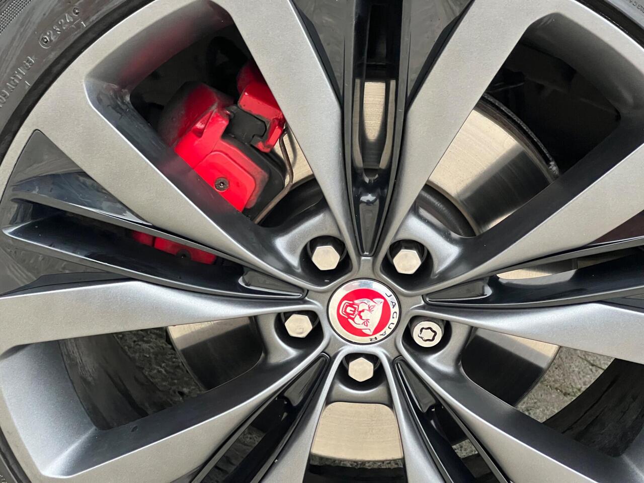 Used 2017 Jaguar F-PACE for sale in Sheffield