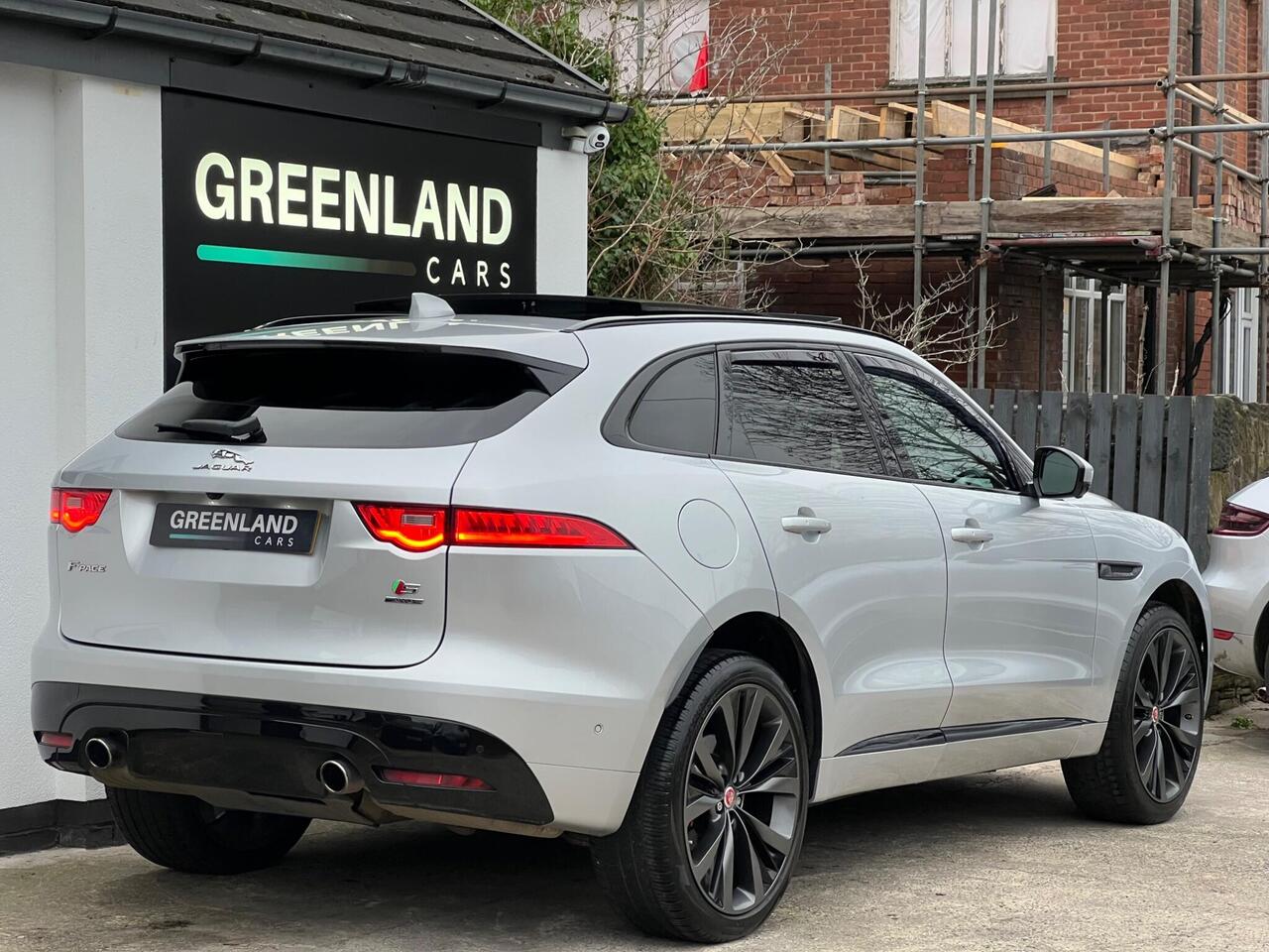 Used 2017 Jaguar F-PACE for sale in Sheffield